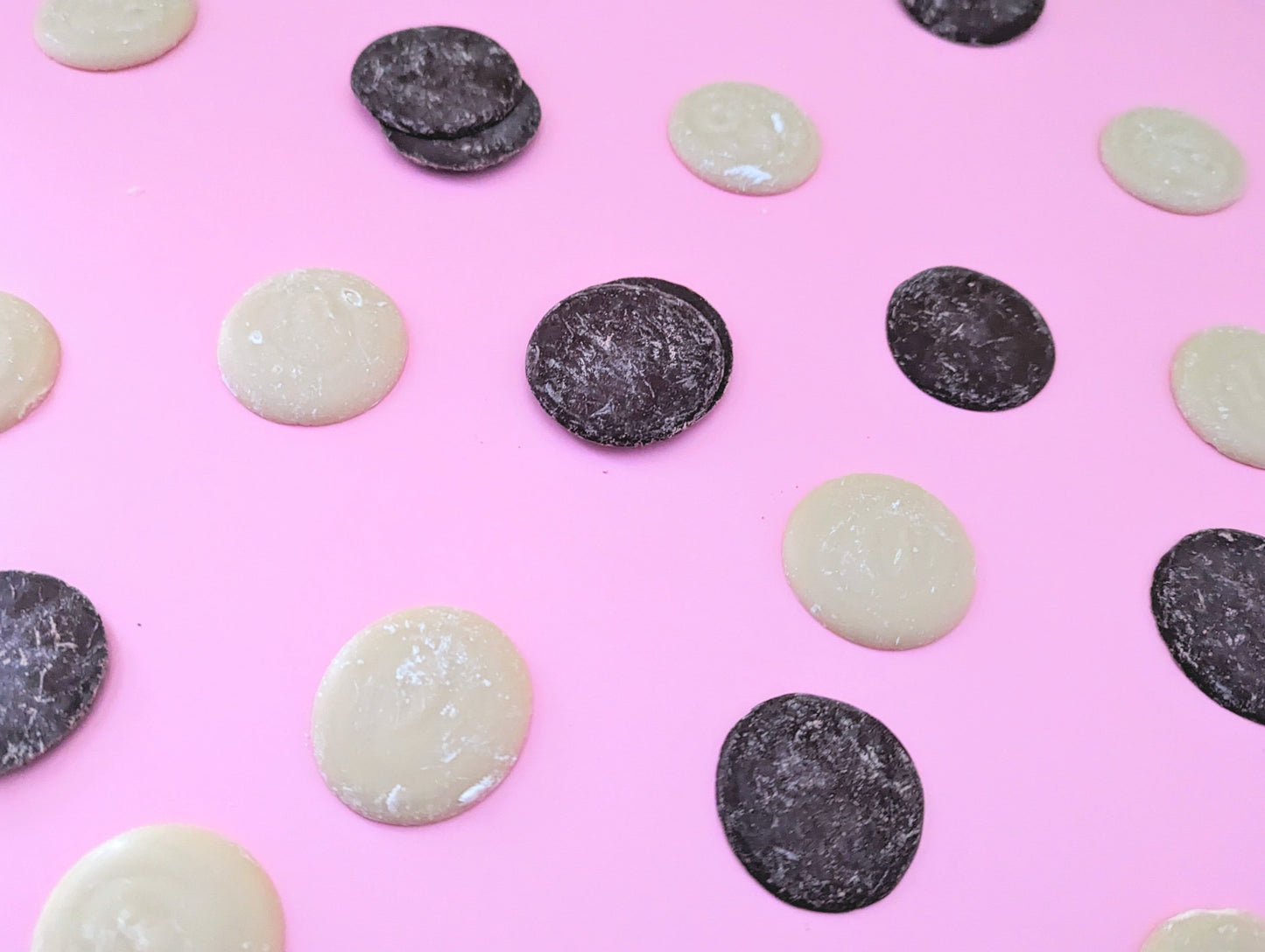 Vegan bulk chocolate Buttons