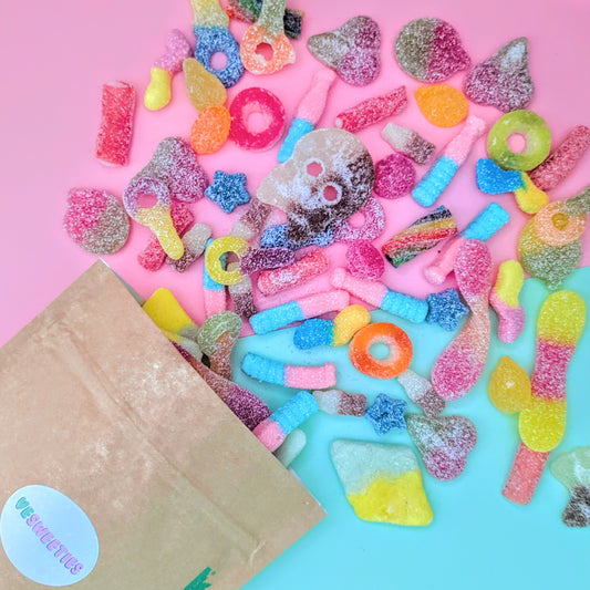 Vegan fizzy sweet pouch