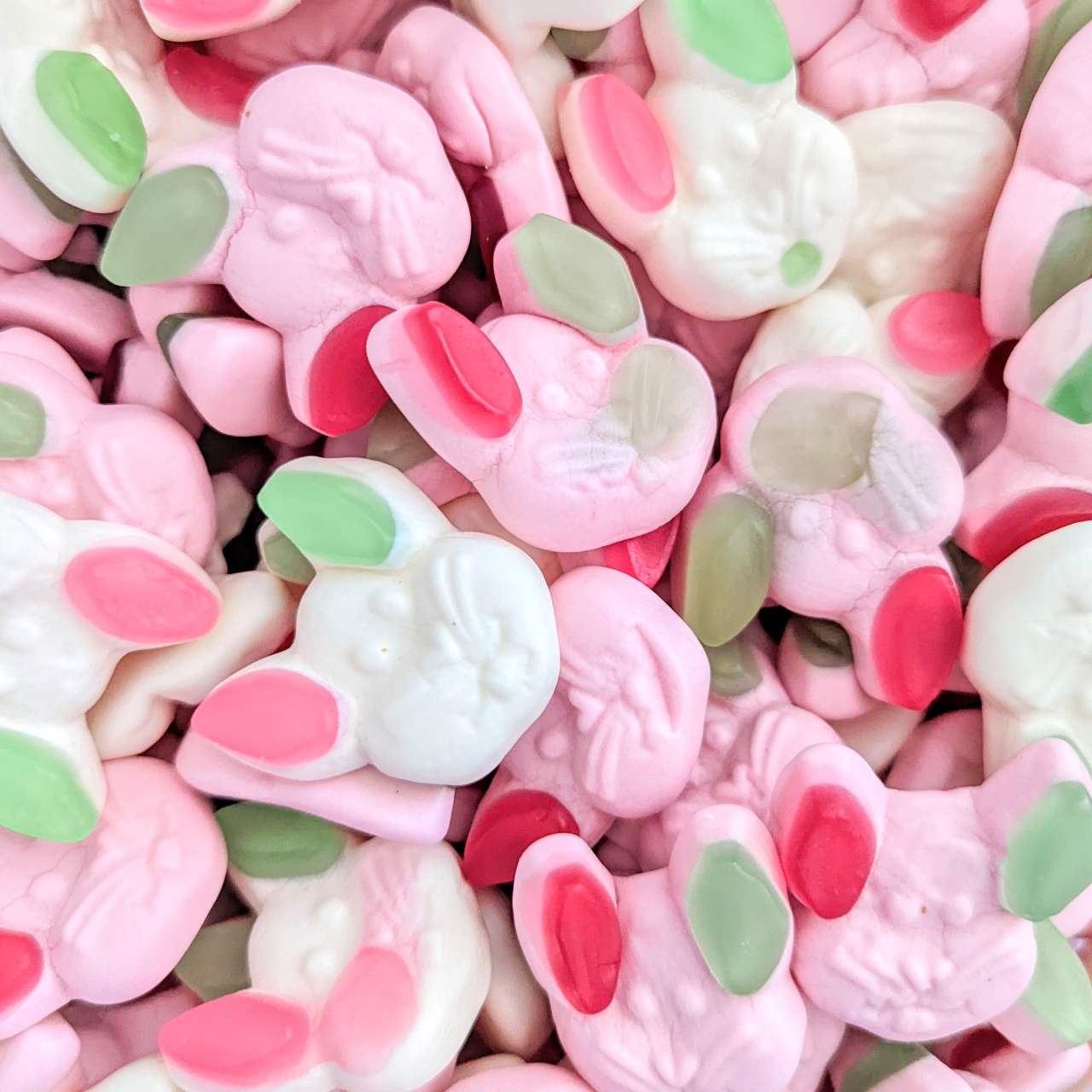 Vegan sweets foamy bunnies