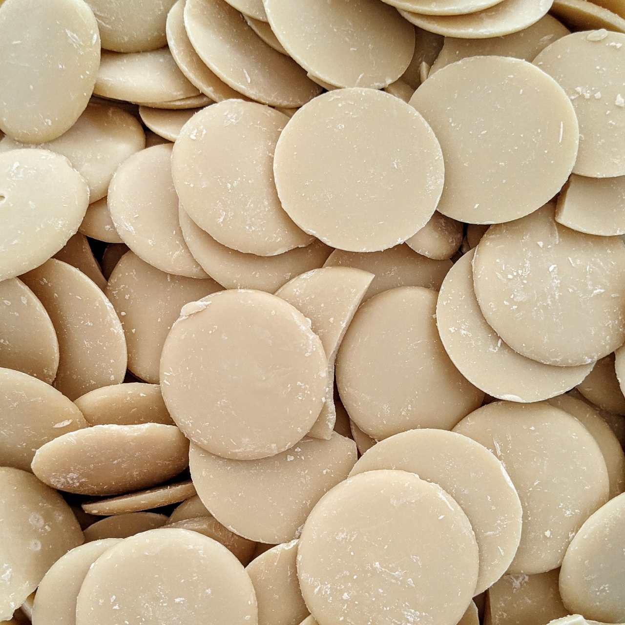 Vegan white chocolate buttons