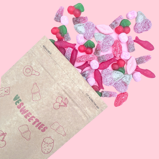 Cherry flavour vegan sweet pouch