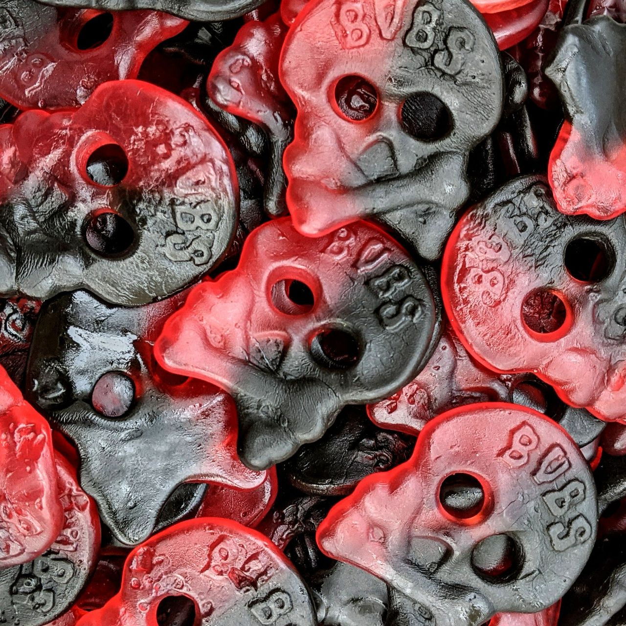 vegan sweets bubs liquorice skulls